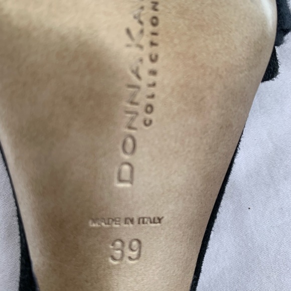 Authentic Donna Karan  heels with dust bags. - Picture 7 of 8